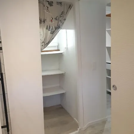 Dans Mon La Mere Veille Apartment La Girard